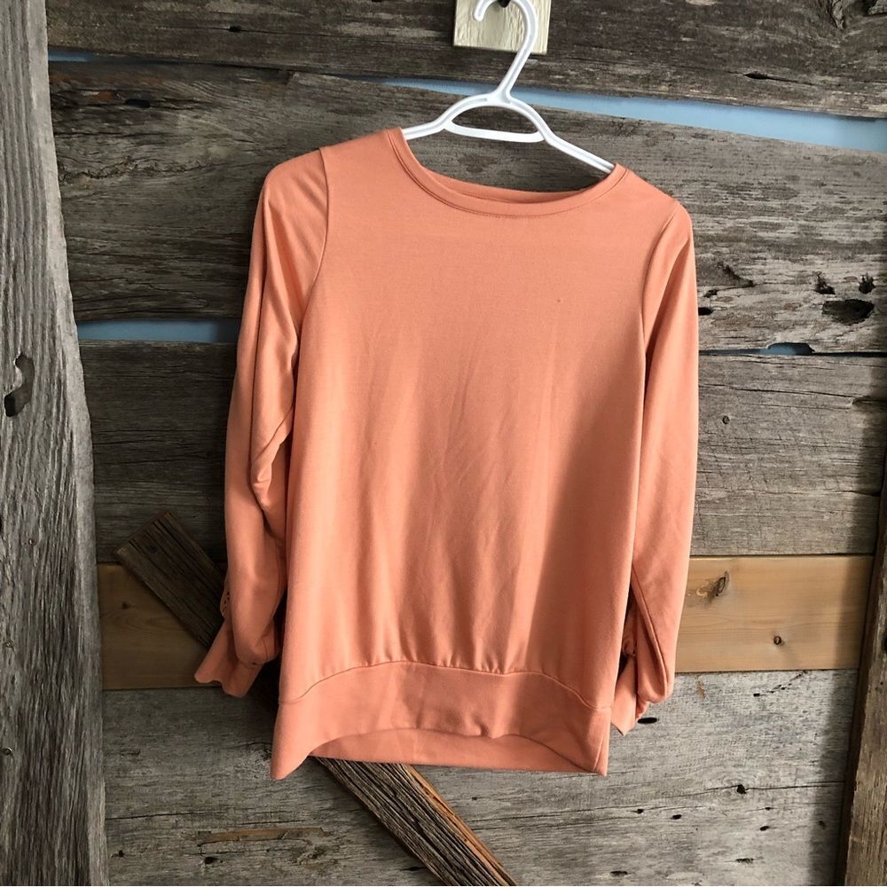 REITMANS Size XS Peach/Tan, Crochet Trim Sweatshirt